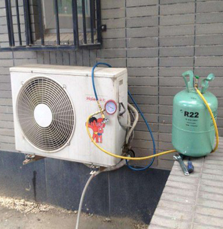 满城空调加氟
